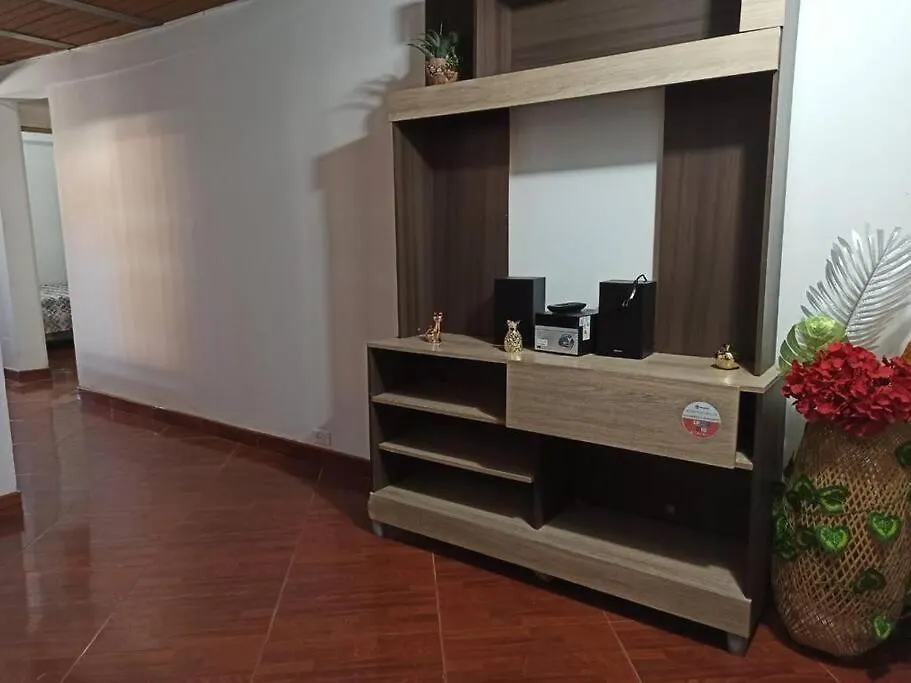 Aparta Suite Torre De Prado 305 Medellin 0*,