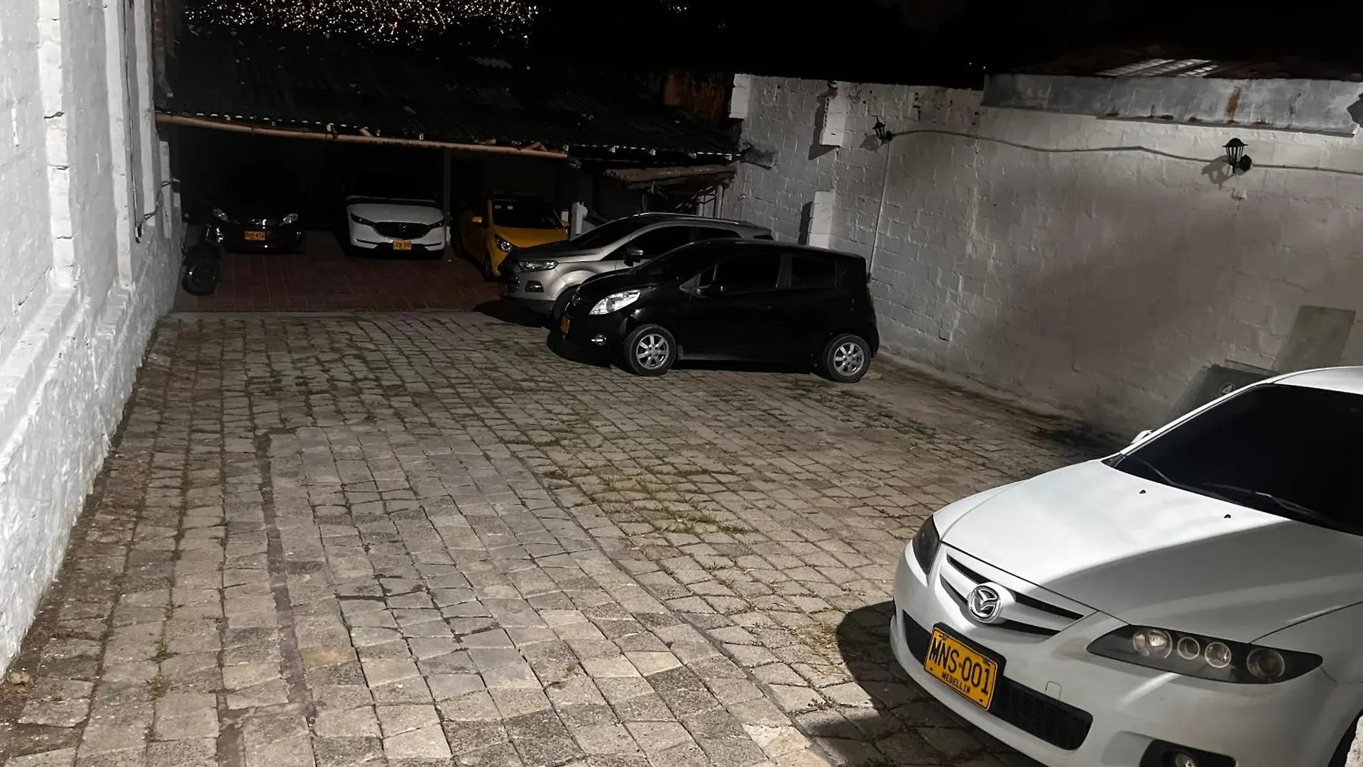 Apartment Aparta Suite Torre De Prado 305 Medellin