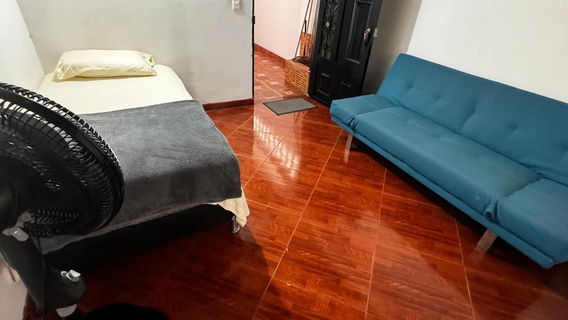 Aparta Suite Torre De Prado 305 Medellin